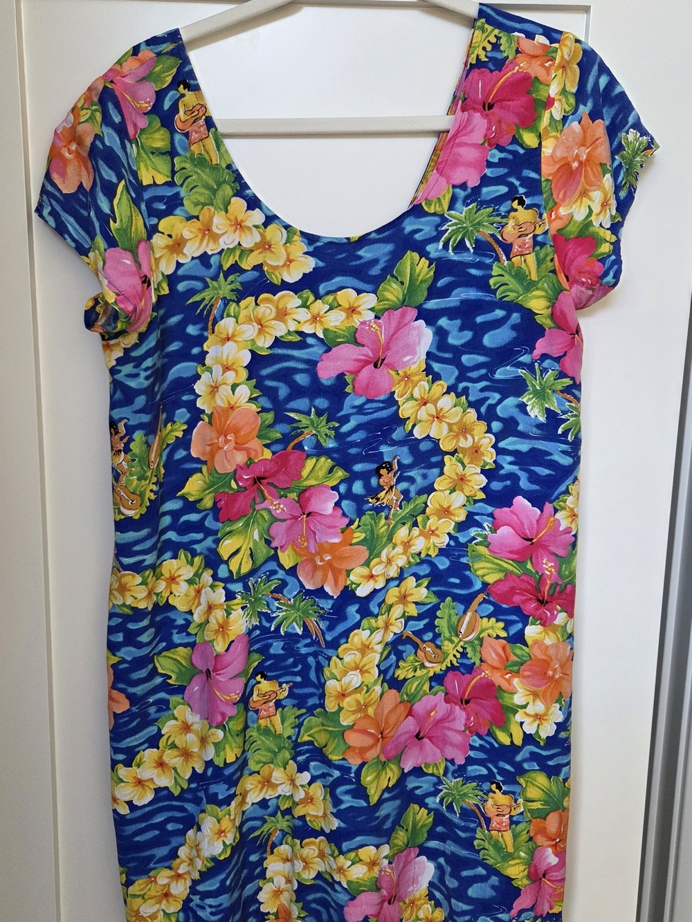 Jams World Blue Tropical Floral Scoop Neck Tunic